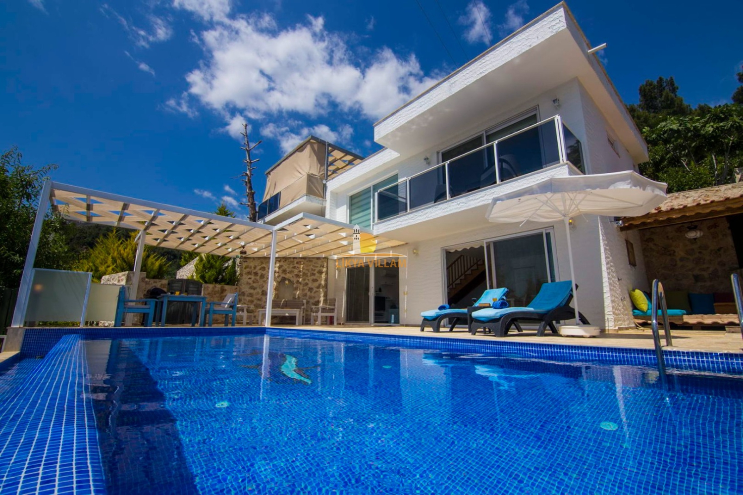 Kalkan Havuzu Isıtmalı Villa Koybal